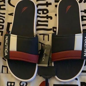 Nautica Men’s slides size 10